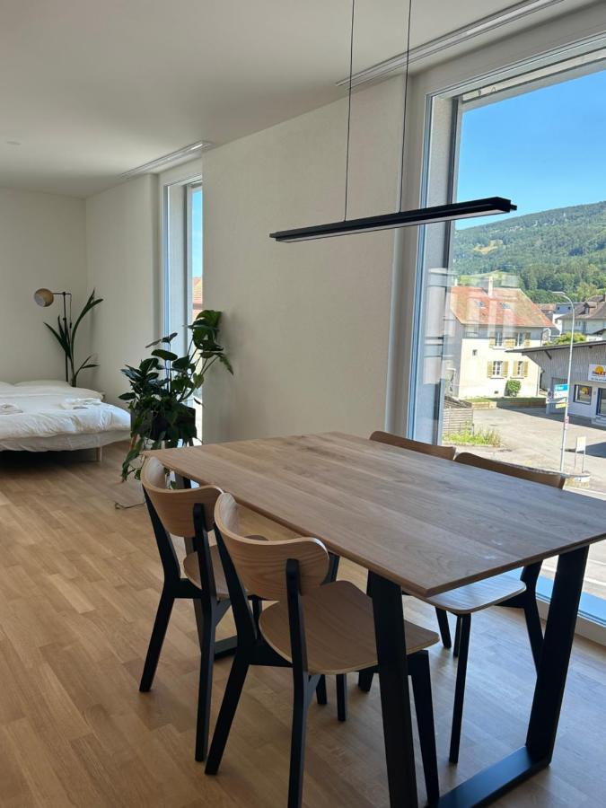 The R Apartment Passwang, Klima, Neu, Balkon, Parking Balsthal Eksteriør billede